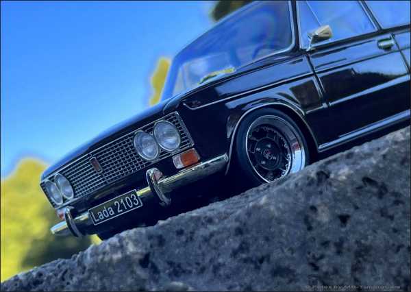 1:18 Lada 2103 / DDR Car - Braun Edition -